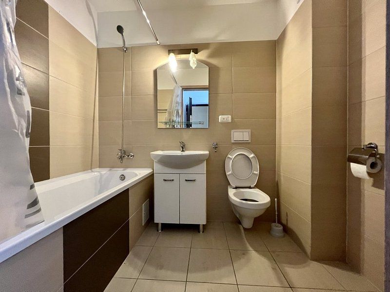 Apartament cu 3 camere de inchiriat in Olimpic, Bd Garii - Poză 7