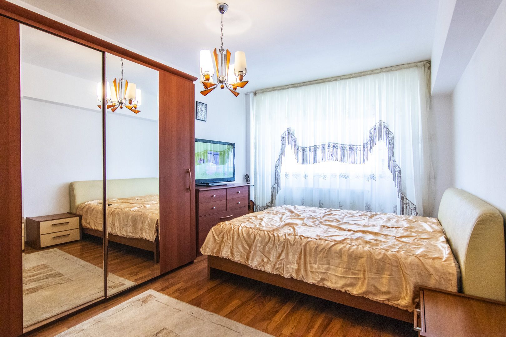 Ghencea 3 camere, bloc reabilitat, mobilat utilat, etaj 9/10, liber, tramvai 41! - Poză 2