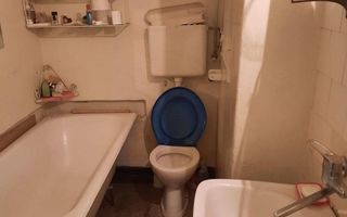 Apartament Semicentral aproape de Facultatea de Litere. - Poză 5