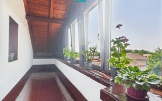 Apartament deosebit cu 3 camere , zona Fratelia - Poză 15