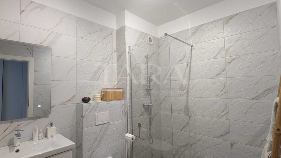 Apartament 2 camere, etaj 1, lift, balcon 13 mp. - Poză 6