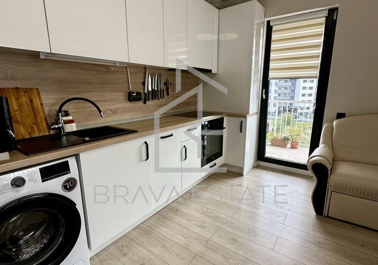 Apartament 3 camere 58mp, balcon 28 mp, parcare, zona Eroilor/Floresti - Poză 2