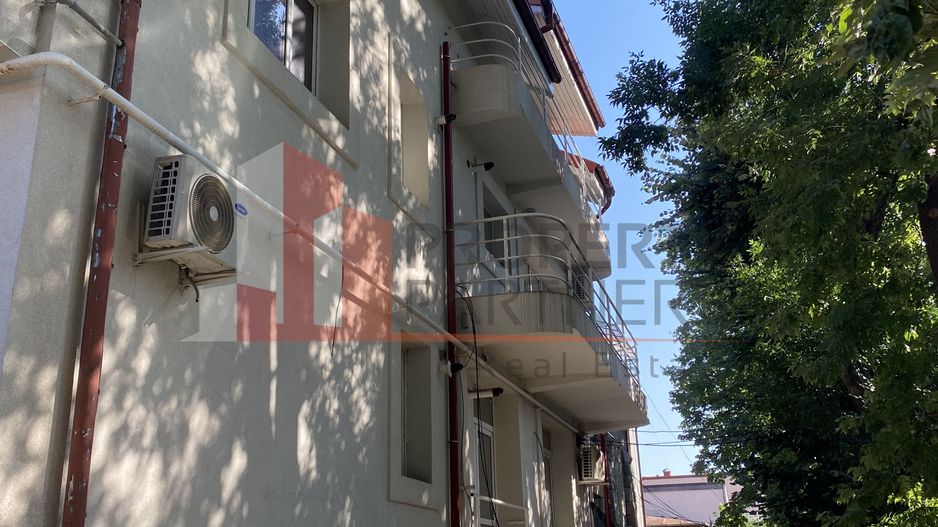 Casa, vila apartamentata - Poză 19