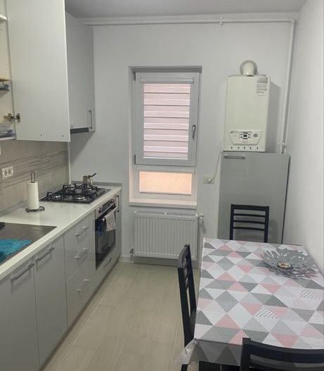 Inchiriez apartament 2 camere Panorama CIty Militari - Poză 4