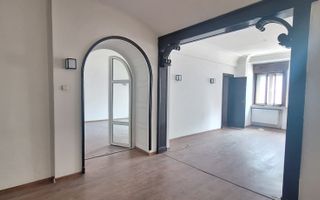 Apartament 4 camere Magheru 135mp Risc 1 - Poză 4
