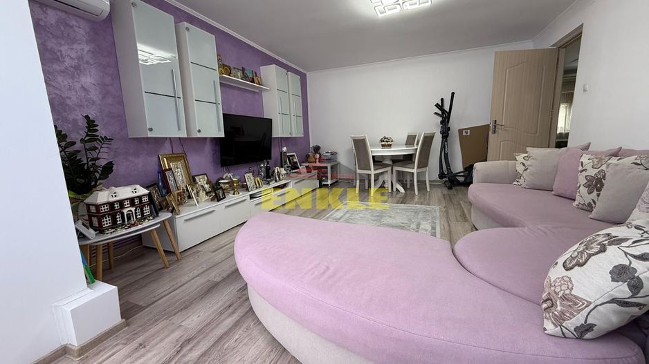 Apartament 3 camere decomandat, 65 mp, complet renovat! - Poză 2