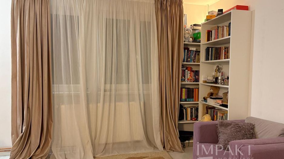 Casa frumoasa de vanzare la curte comuna, zona Centrala! - Poză 8