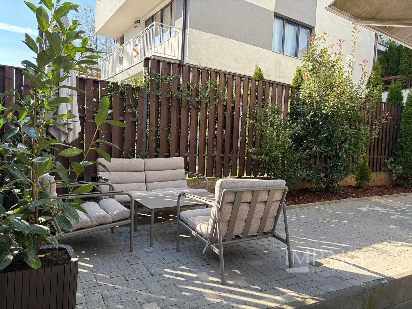 Apartament 2 camere de închiriat, cu curte și ciubăr - Poză 12