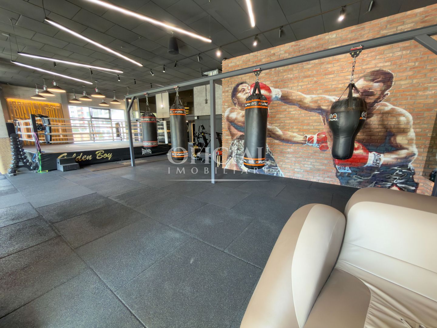Sala de Box la Cheie | 205 m2 | 11 locuri Parcare | Zona Vivo Bmw - Poză 3