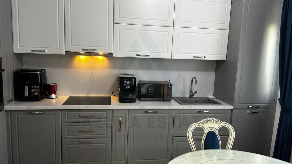 Casa individuala premium P+1+Pod teren 265 mp si carport in Selimbar - Poză 10