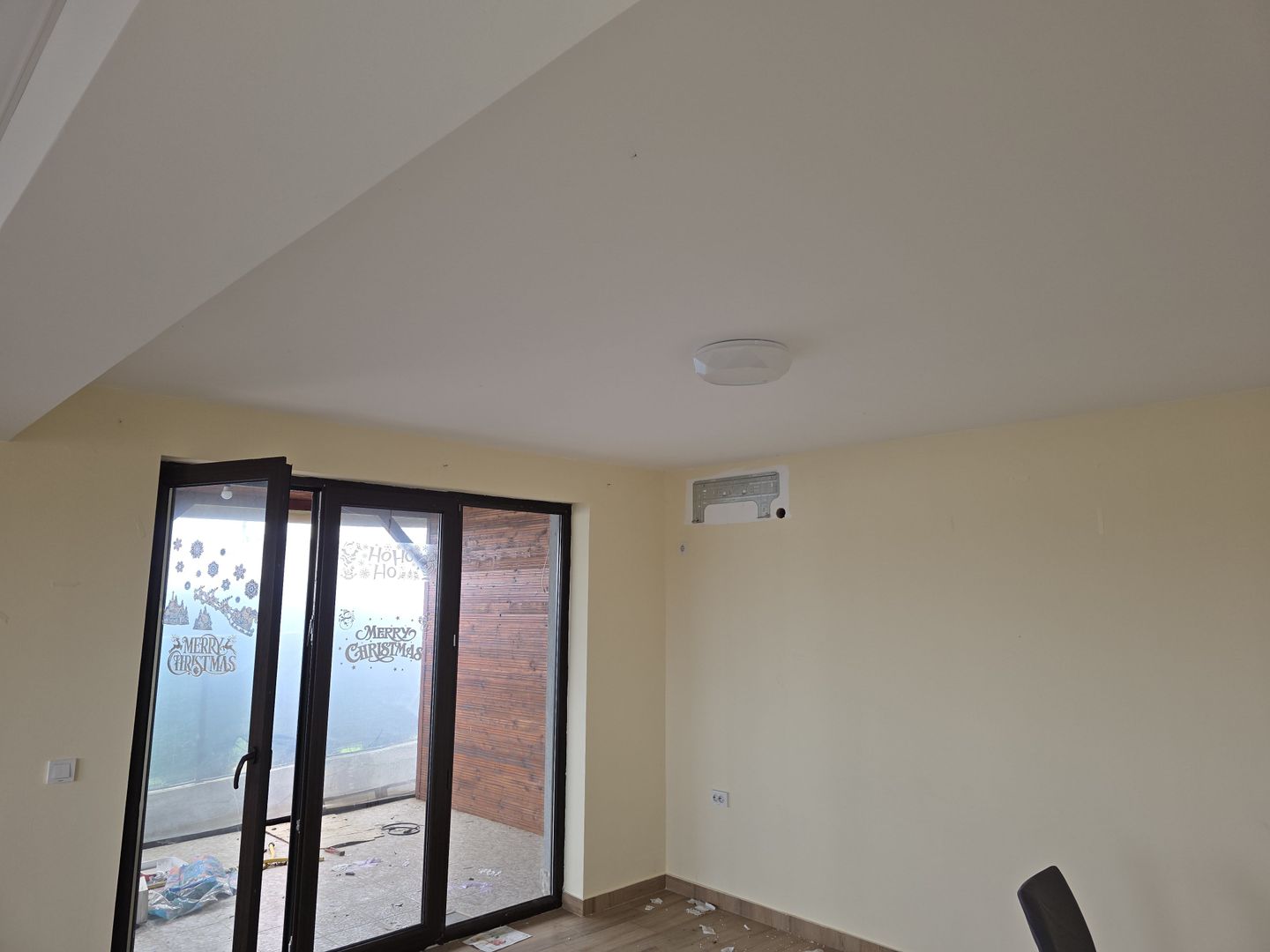 Tunari! Vila de inchiriat, pretabila pentru 15 - 20 muncitori - Poză 4