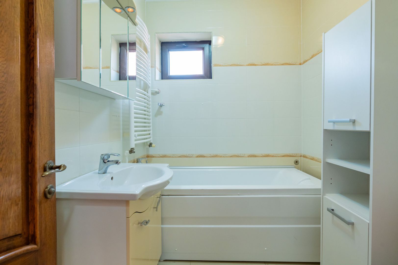 NOU! Cartier Ovidiu Sud – Vila la cheie, compartimentare ideala! - Poză 18
