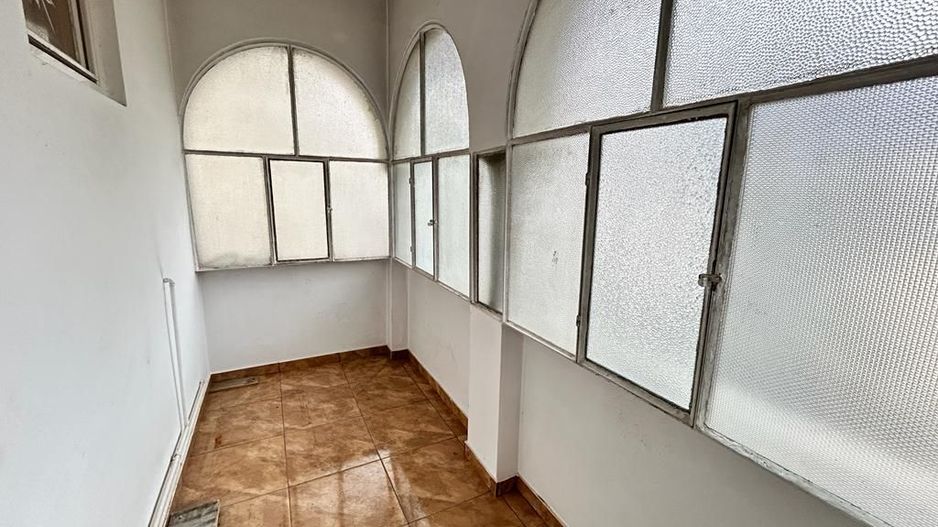 Apartament 3 camere in vila Aurel Vlaicu | Garaj 26.48 mp - Poză 9