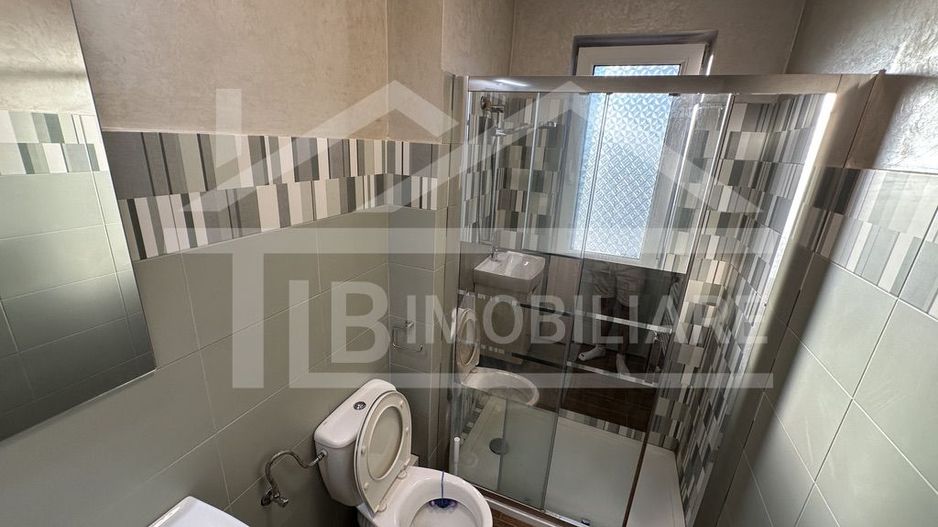 Apartament cu 3 camere, 77mp, parcare, Zona Concept 9 - Poză 7