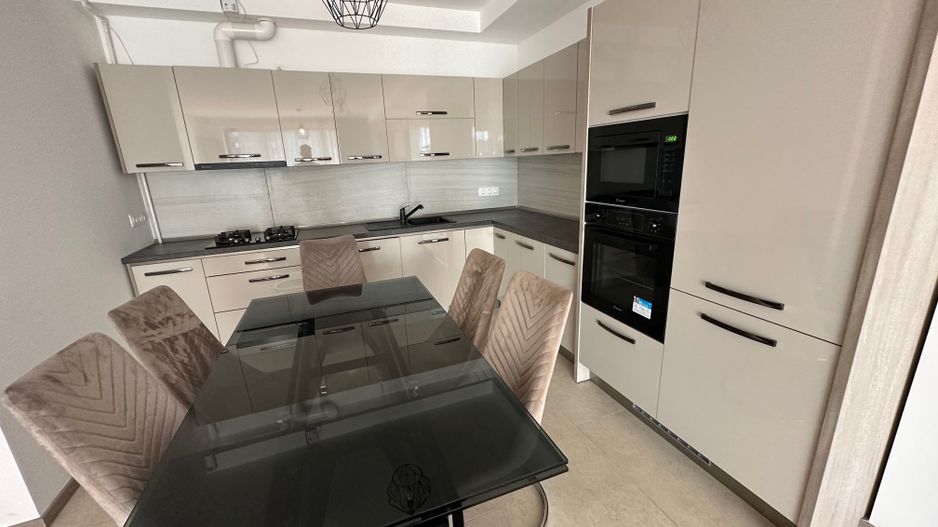 Apartament bloc nou 3 camere - parcare subterana - Poză 4