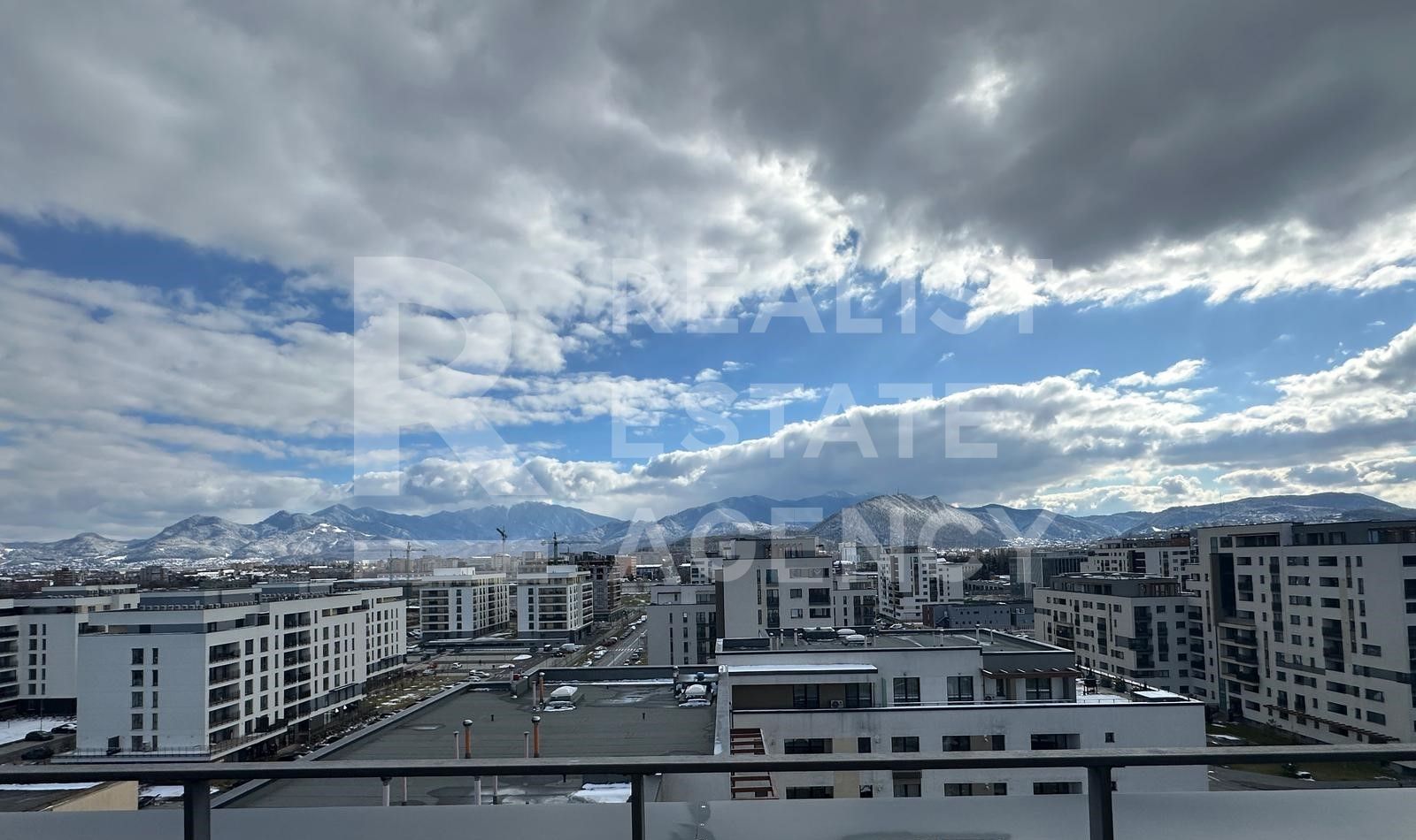 Penthouse cu 3 camere, Coresi Avantgarden, Brașov - Poză 2