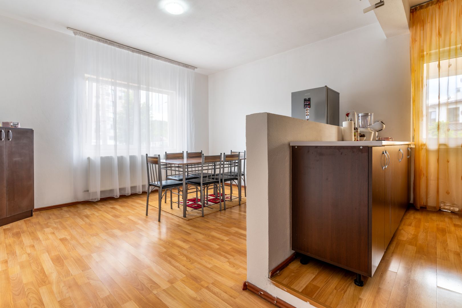 Casa cu 10 camere de vanzare pe str. Corneliu Coposu - Poză 7