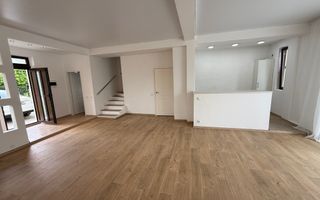 Vila 4 camere cu arhitectura deosebita langa pădure in Corbeanca ! - Poză 6