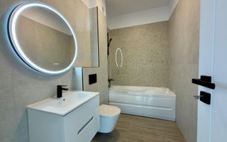 Apartament la CHEIE, 3 camere, parcare si boxa - Poză 8
