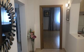 De vanzare apartament 3 camere 78.8 mp, zona 13 Septembrie - Poză 4