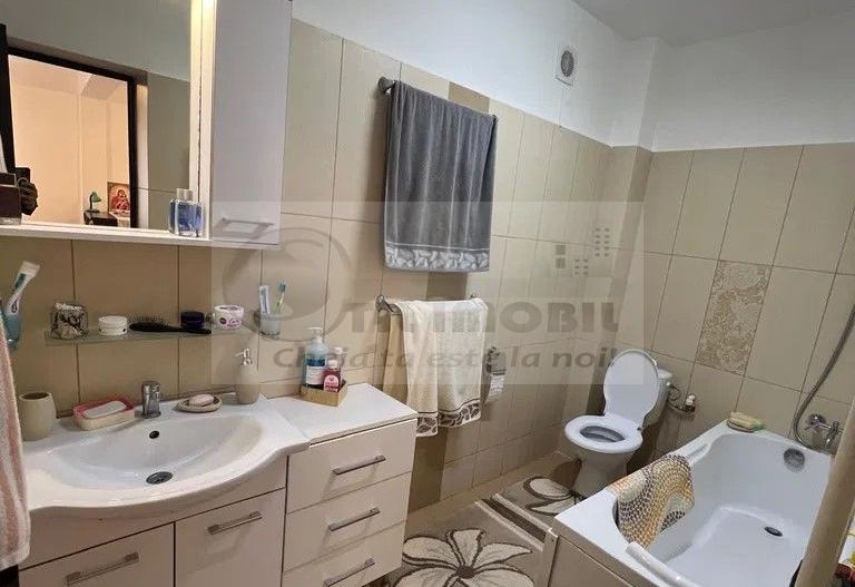 Apartament 3 camere, 76 mp + balcon, loc parcare, Păcurari – 144.500 € - Poză 4