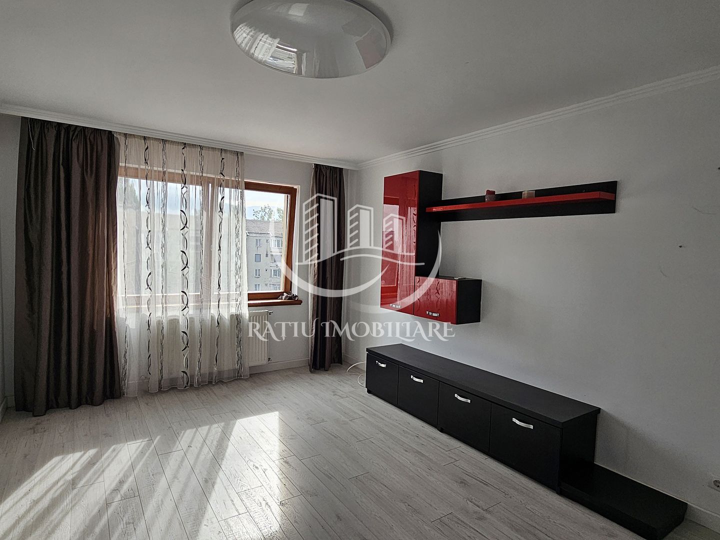 Apartament cu 2 camere | Parcare Supraterana | Dimitrie Cantemir | Oradea - Poză 1