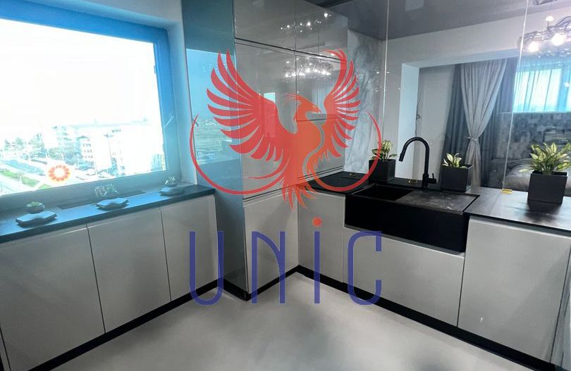 Lux Unic, 120 mp, 2 niveluri, Promenada Mall - Poză 32