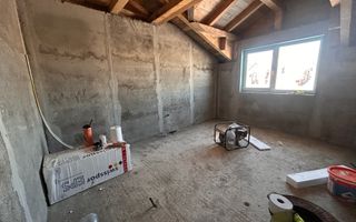 Duplex despărtit prin cameră tehinca Mosnita Noua - Poză 9