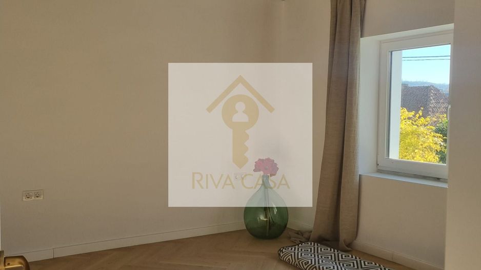 De vânzare – Casă la cheie, zonă ultracentrală Oradea. - Poză 19