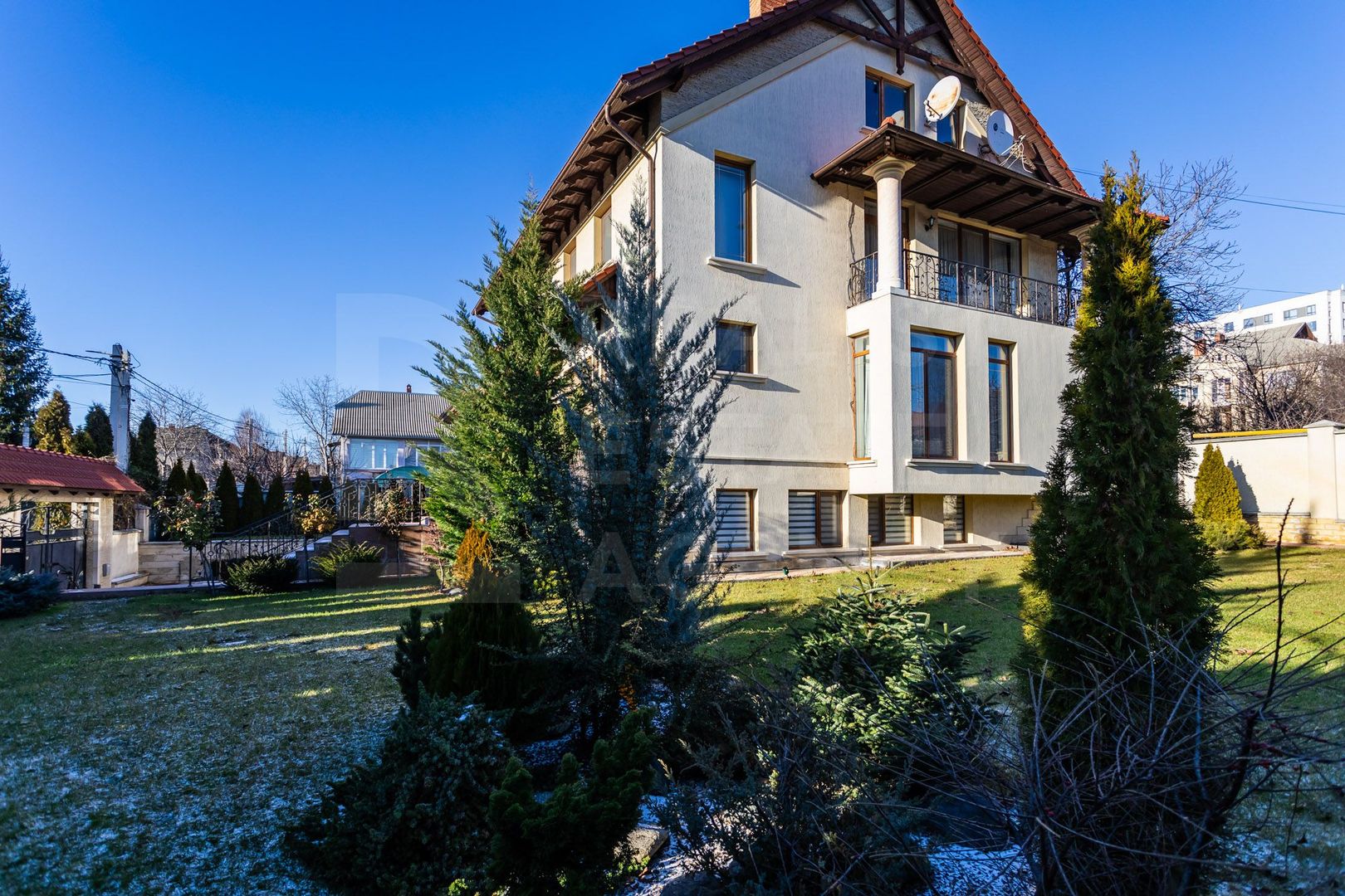 Vânzare, casă, 4 camere, strada La Rășcruce, Dumbrava - Poză 1