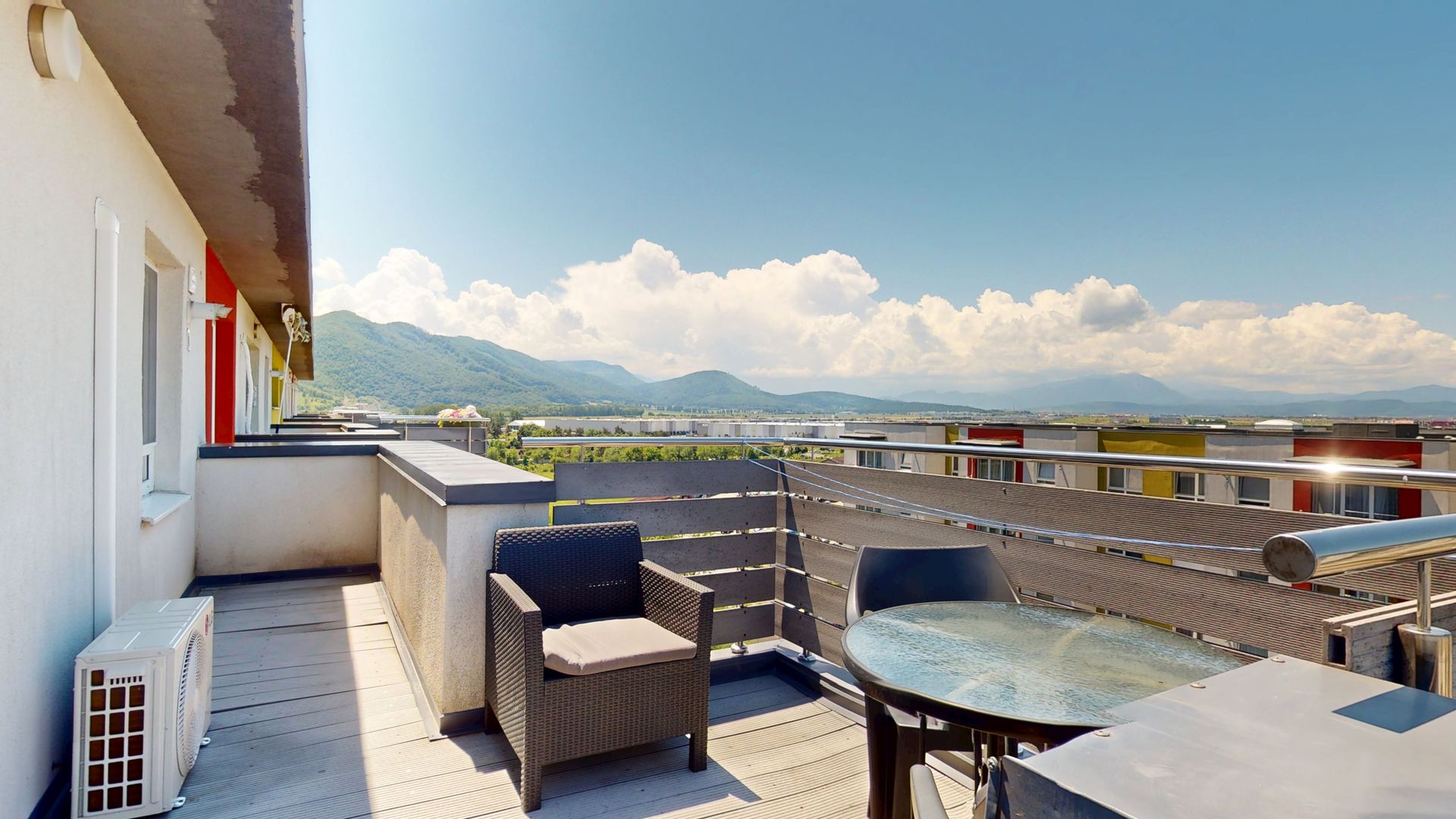 3 camere tip Penthouse | Parcare și Boxă | Priveliște spectaculoasă - Poză 2