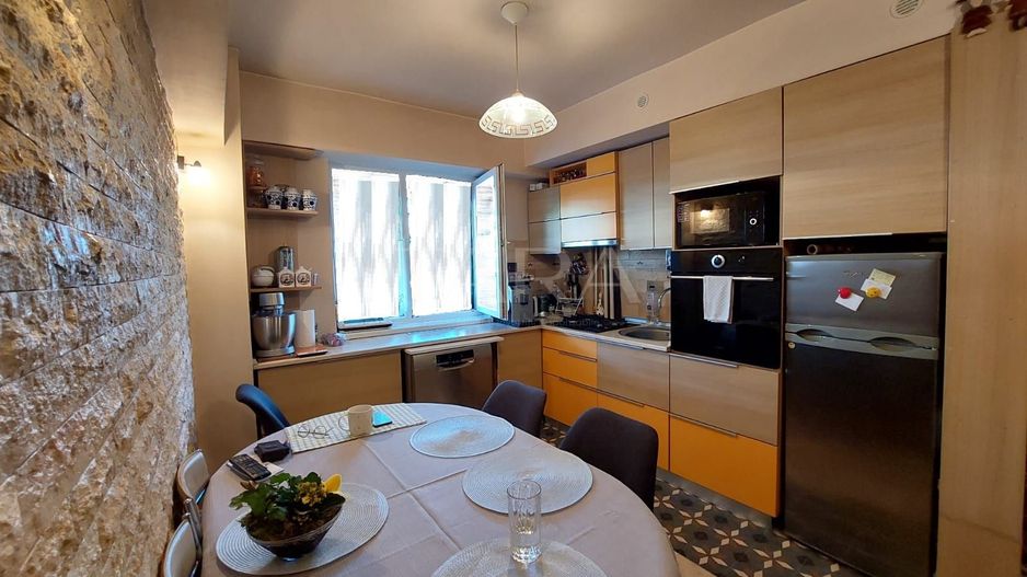 Apartament 1 cameră – ideal pentru firmă sau locuit, Mărăști. - Poză 4