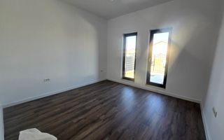 Duplex cu 4 camere in Mosnita Noua! - Poză 4