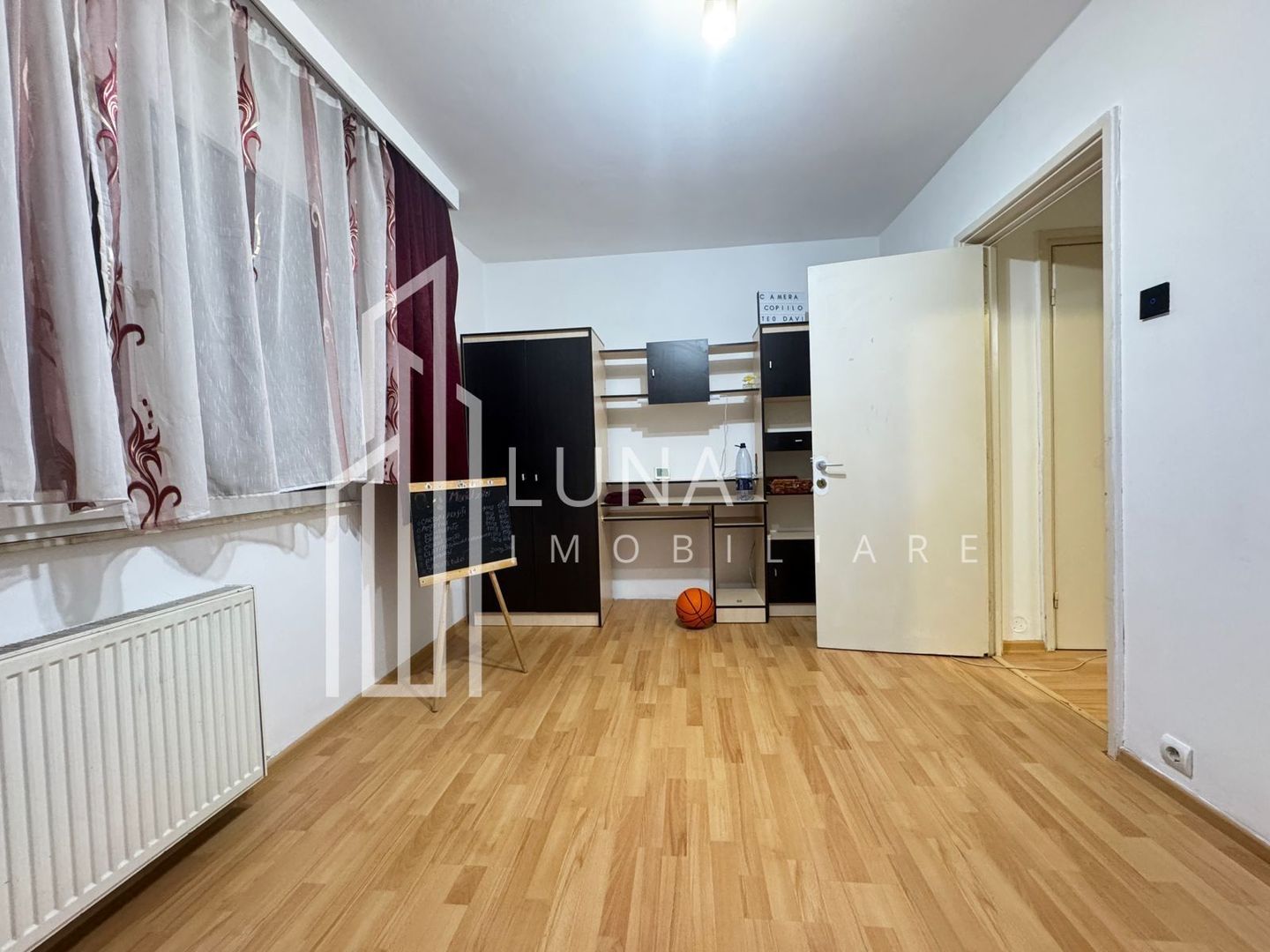 Inchiriez apartament 2 camere - Poză 5