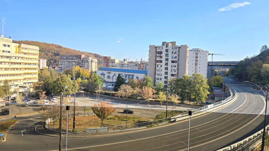 Apartament premium de închiriat în City Center Reșița - Poză 15