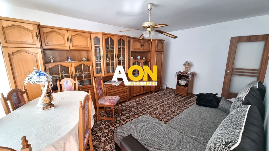 De vanzare apartament 2 camere, etaj intermediar, Ampoi 3 - Poză 2