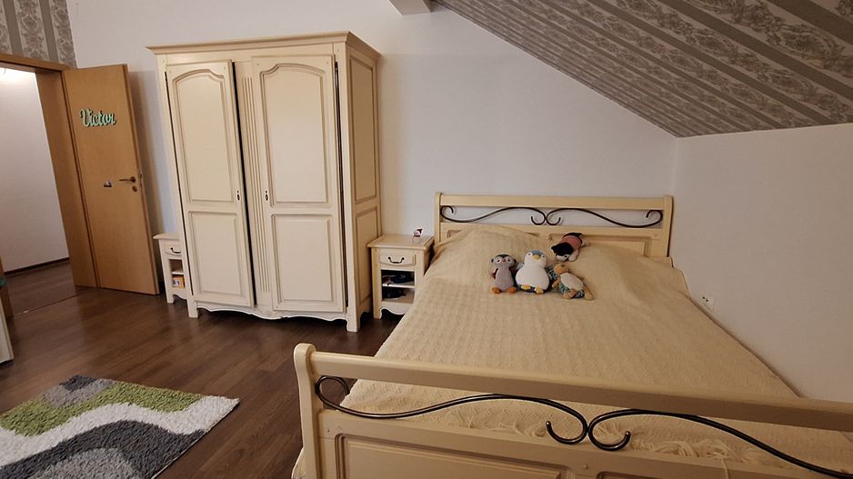 Casa individuala frumoasa si spatioasa in Giroc - Poză 36