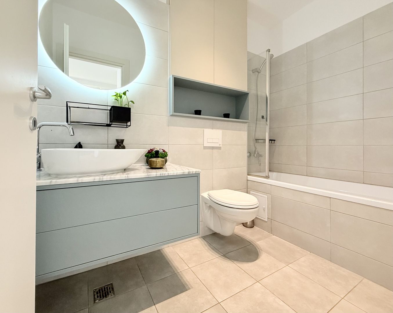 Priveliște care îți taie respirația, confort si eleganta, zona Lipovei - Poză 18