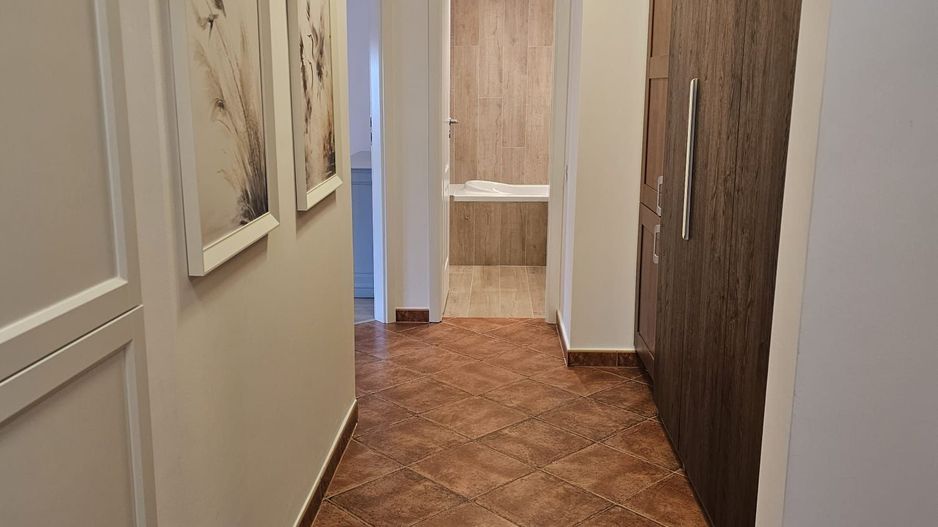 Apartament 3 camere mobilat , Zona Rond Alba Iulia - Poză 6