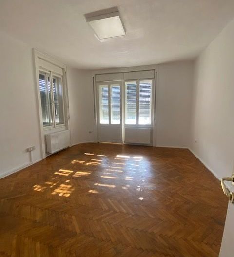 Spatiu de birou zona centrală - Poză 5