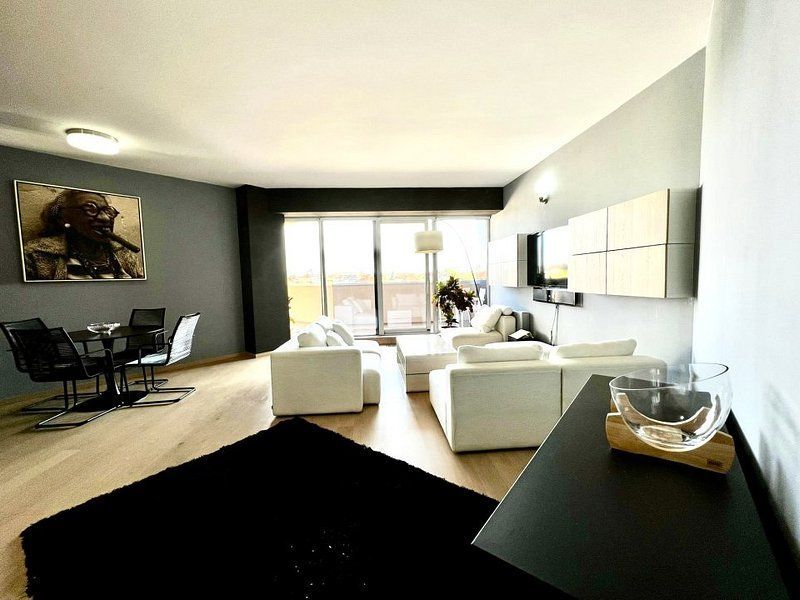 Apartament generos, în clădire premium - Zona Elisabetin - Poză 2