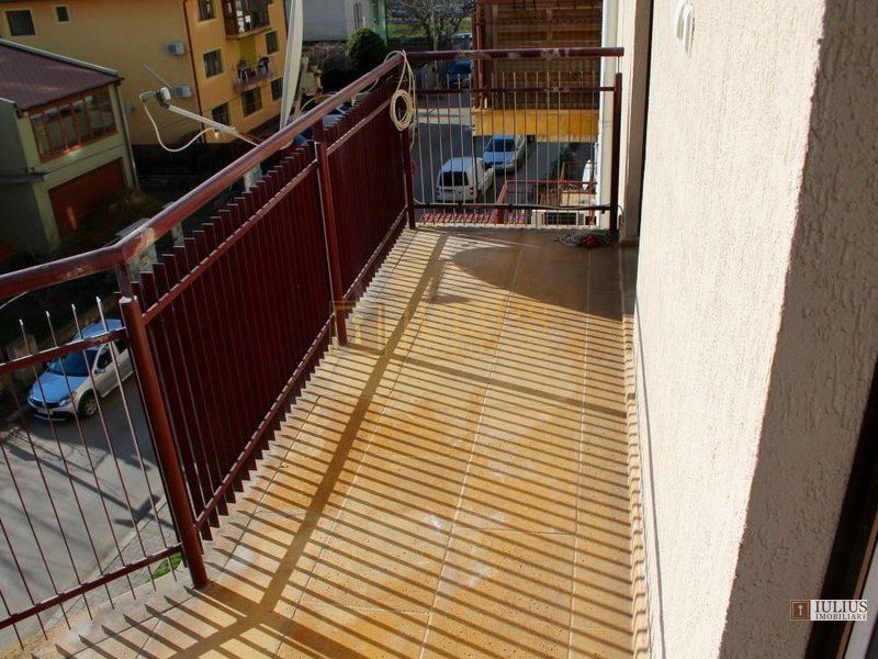 4 camere decomandat + loc de parcare privat in bloc nou. Str Nicolae Table - Poză 19