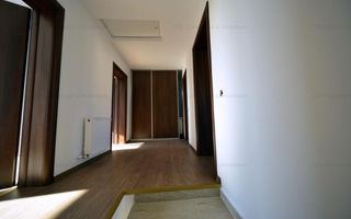 Predare la Cheie, Curte Amenajata, Toate Utilitatile in Uz - Poză 14