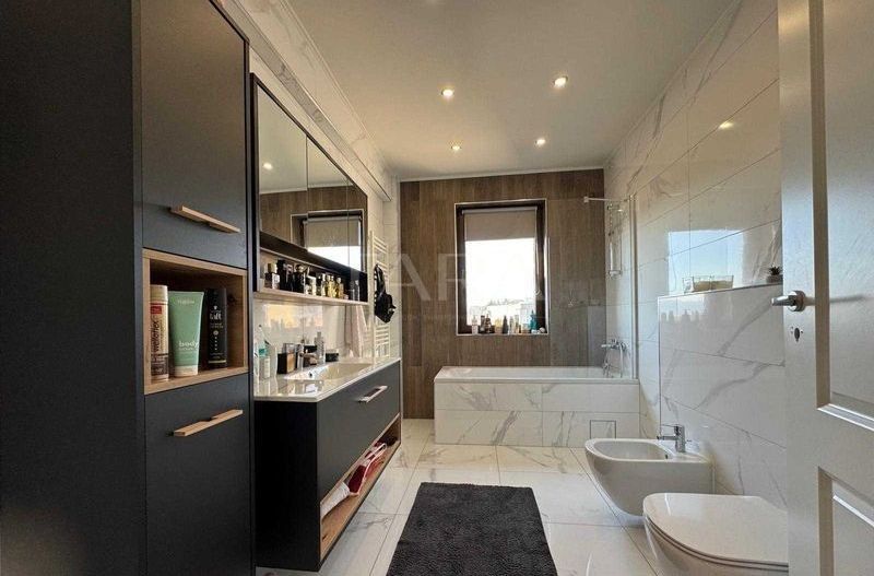 Apartament 3 camere de vânzare – Cartier Iris - Poză 7