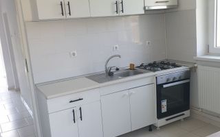 Casă de închiriat, 2 dormitoare, mobilată, curată, curte mică, zonă liniștită, aproape de centru, Iași - Poză 9