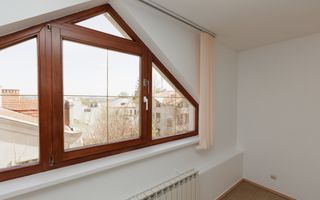 Chirie, casă, 7 camere, str. Galbena, Centru - Poză 19