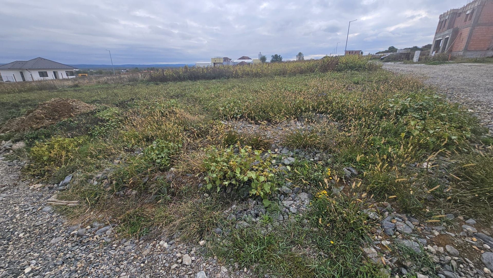 Teren intravilan constructii locuinte colective, Cisnadie - Sibiu - Poză 5