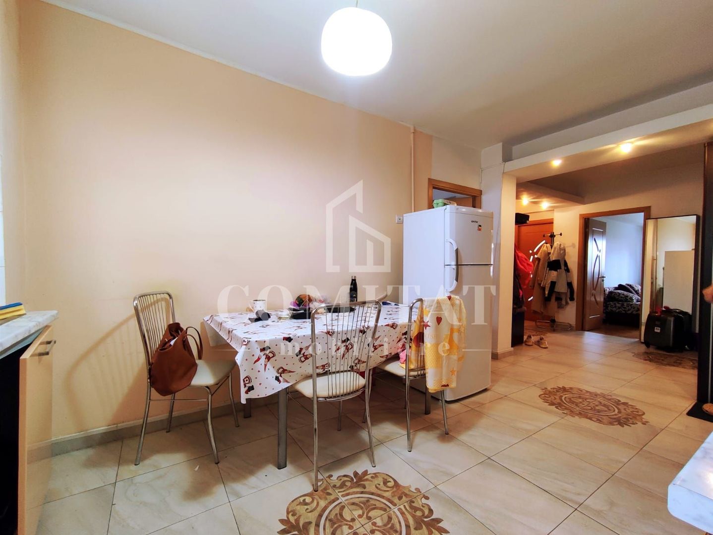 Apartament primitor cu 3 camere decomandate aproape de inima Clujului - Poză 4