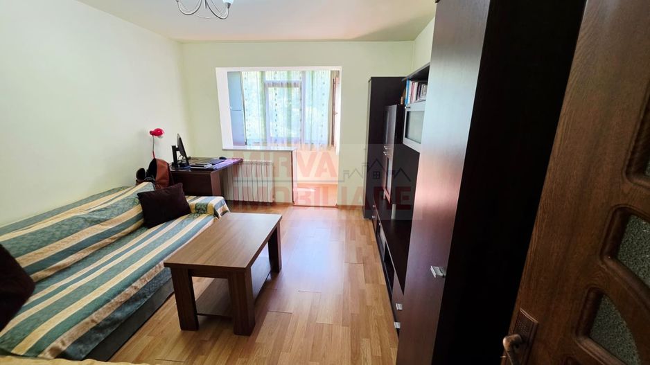 Apartament 3 camere decomandat | zona Baraolt | Mobilat si utilat - Poză 1