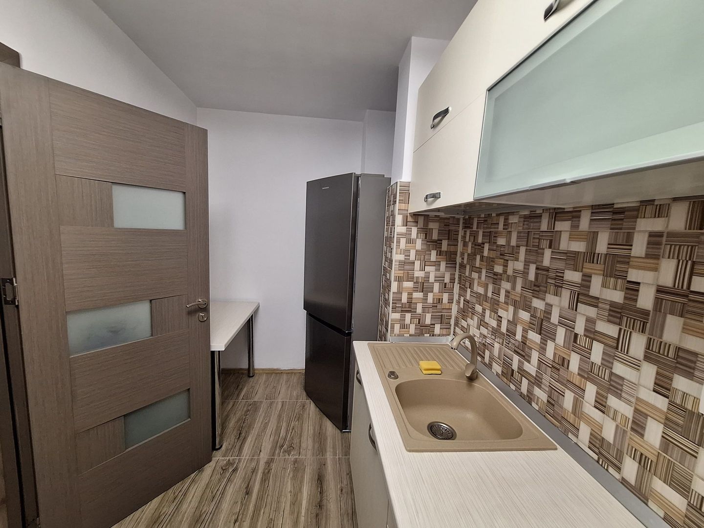 Apartament 3 camere de inchiriat in zona Valea Ialomitei Pet Friendly - Poză 1
